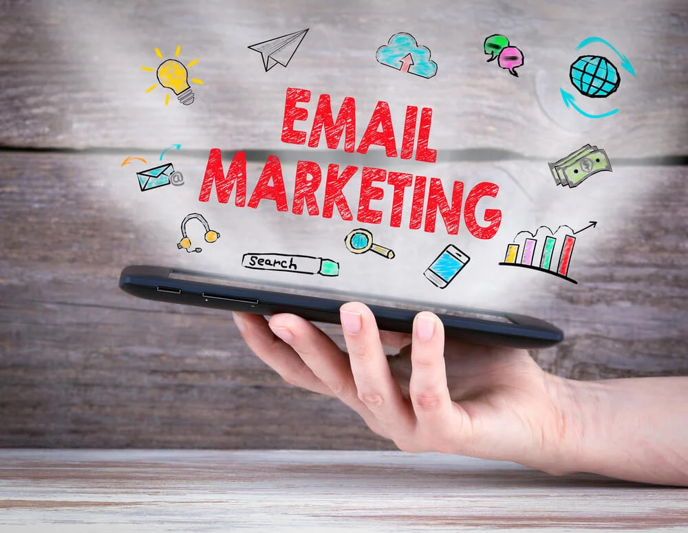 - https://marenzo.us/e-mail-marketing-a-poderosa-ferramenta-para-alcancar-e-engajar-seu-publico/